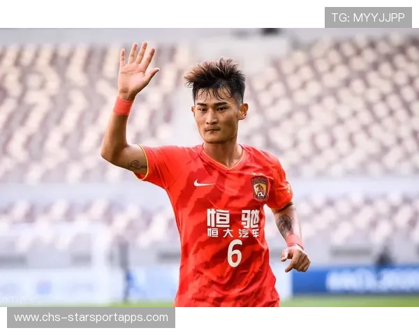 中场核心地位稳固，被誉为球队战术定海神针