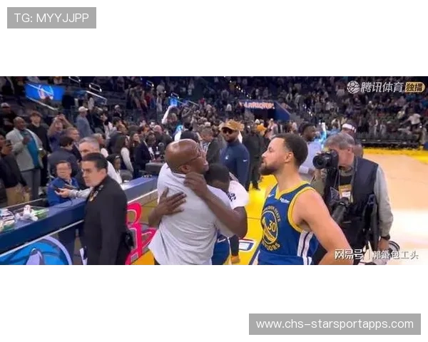 勇士艰难取胜，穆迪和库里联手带队获胜，穆雷库里