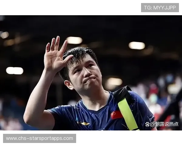 小胖笑容感染全场，樊振东现场观赛很兴奋！，小胖樊振东是哪里人